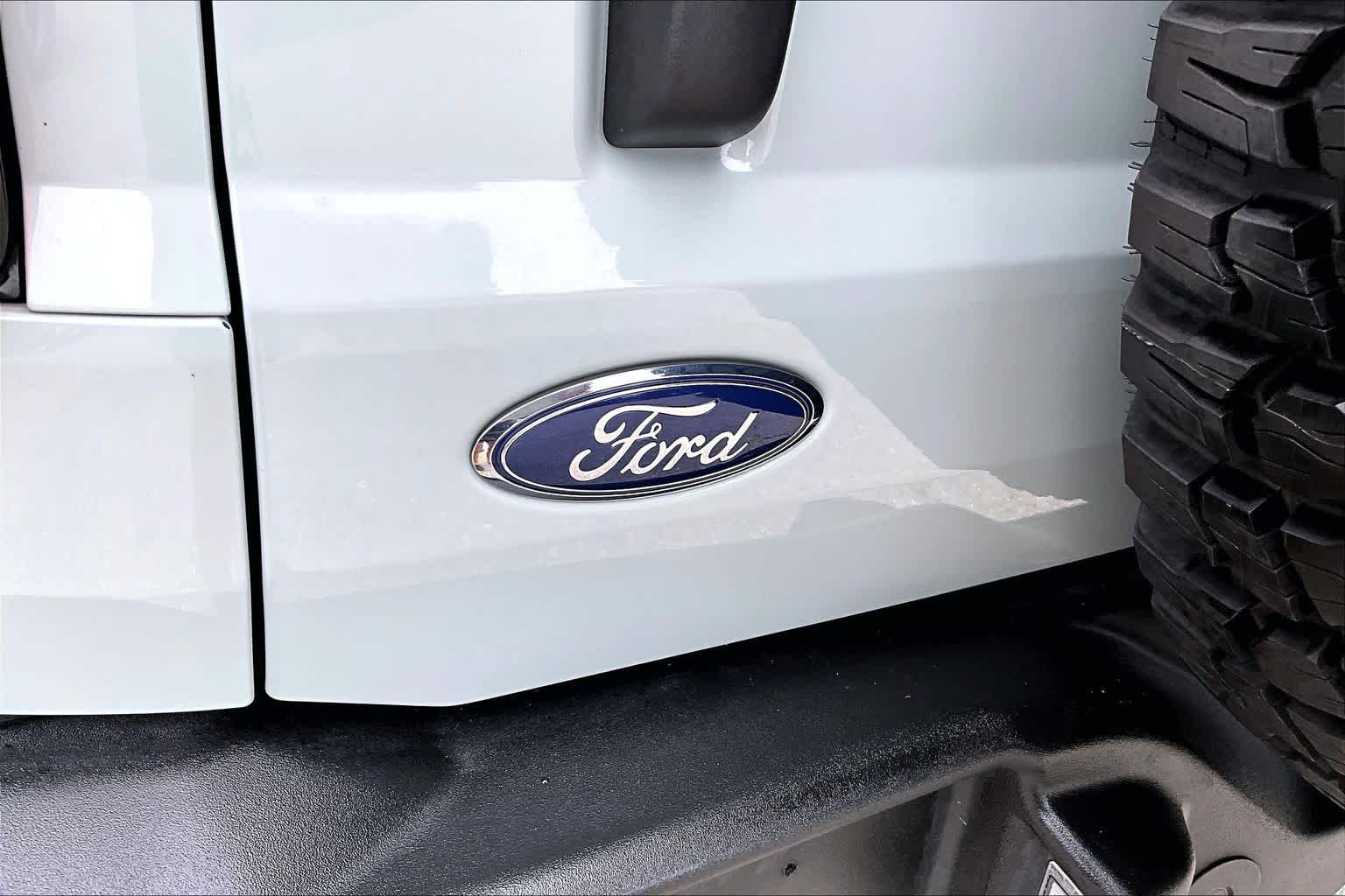 Used 2023 Cactus Gray Ford Wildtrak image 31