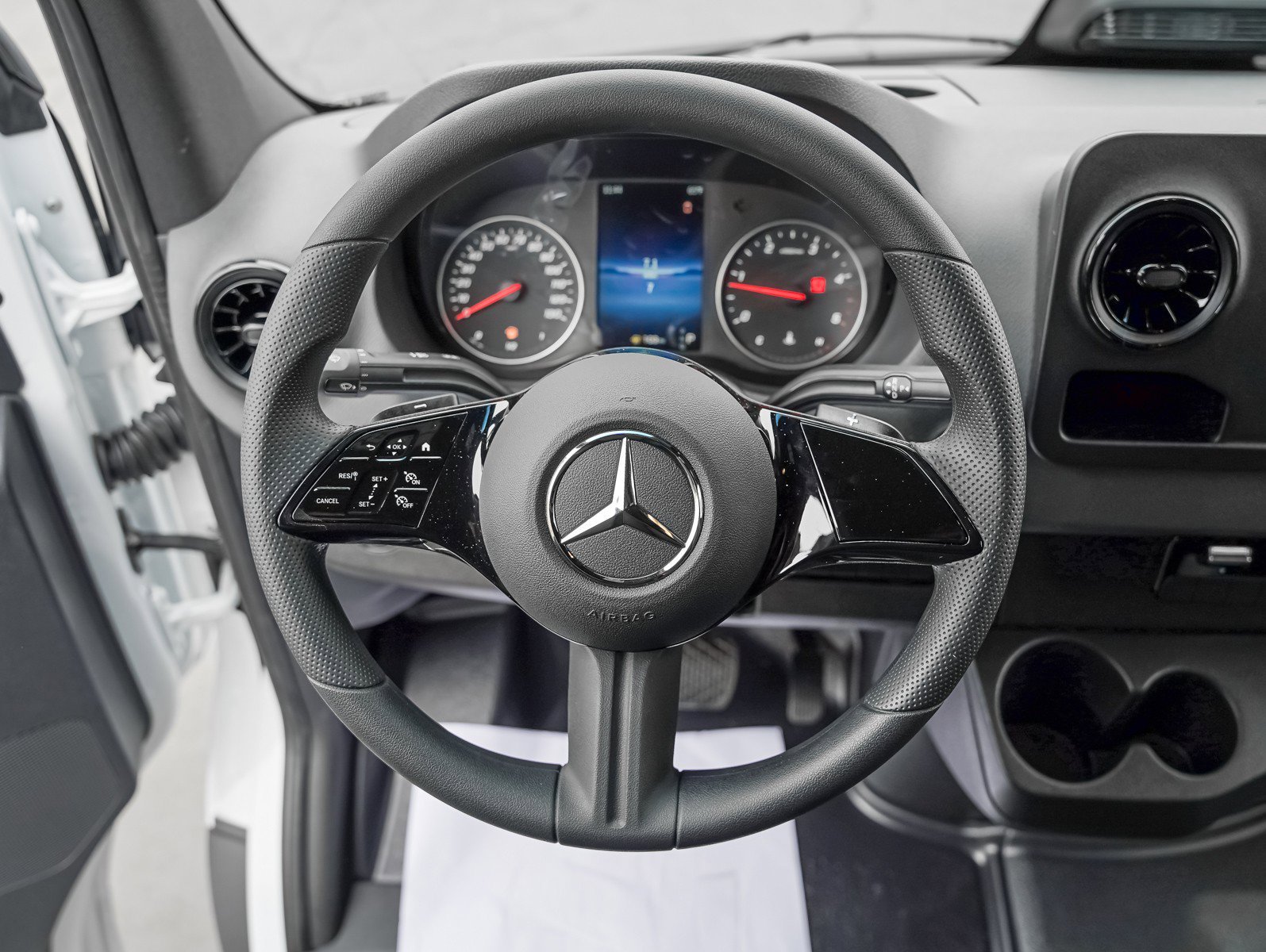 New 2026 Arctic White Mercedes-Benz 3500XD High Roof I4 Diesel HO 144 RWD image 14