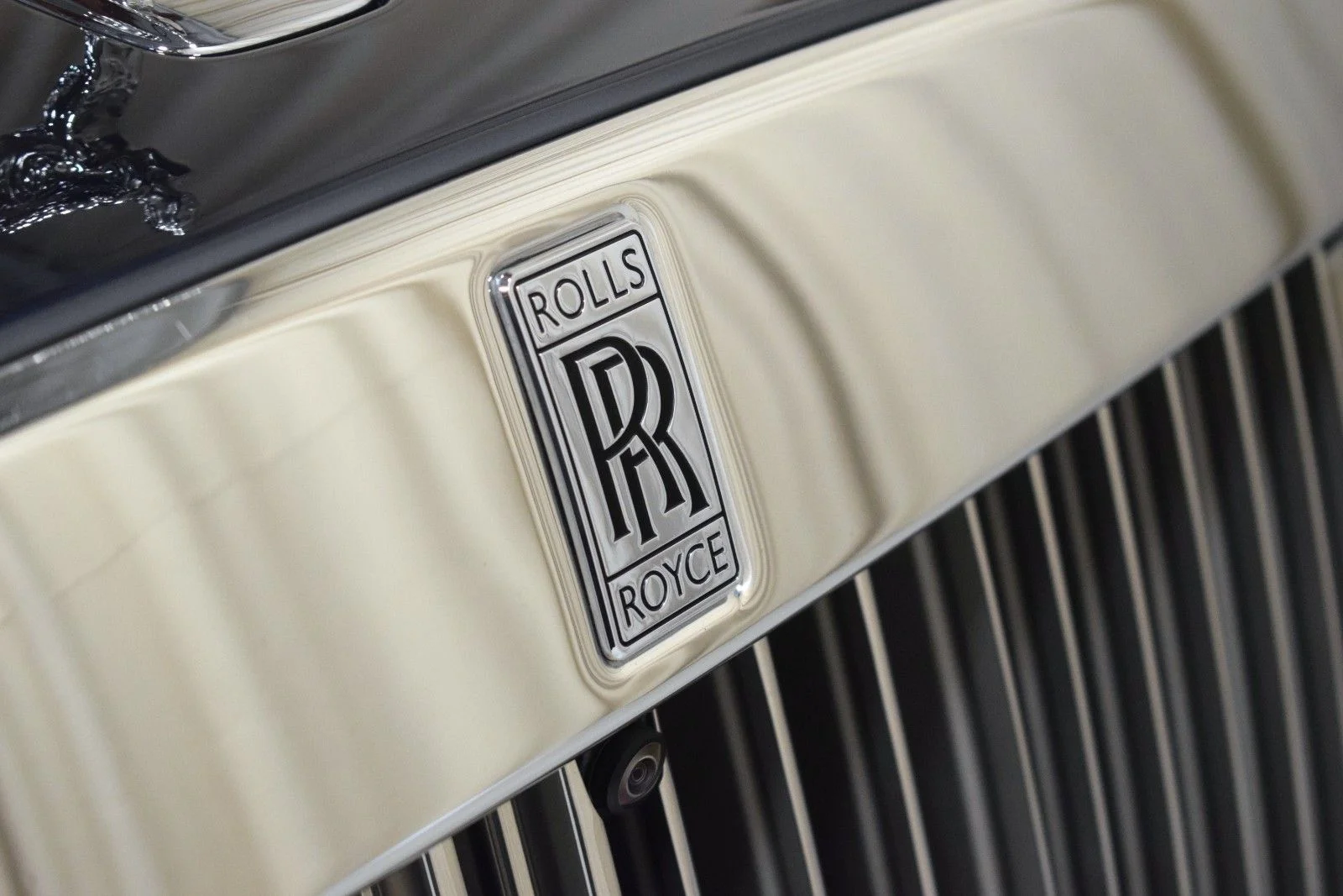 Used 2021 Blue Rolls-Royce  image 7