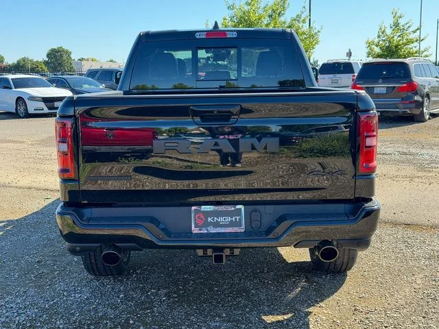New 2026 Diamond Black Crystal Pearl-Coat Exterior Paint RAM Big Horn/Lone Star image 10