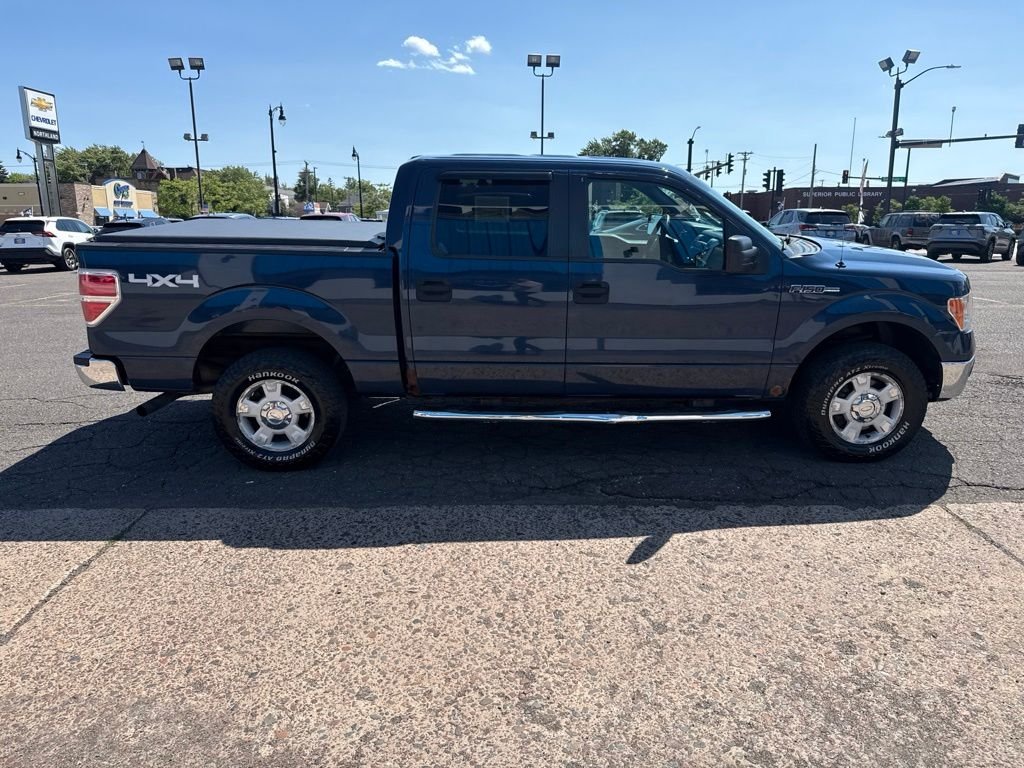 Used 2013 Blue Ford XLT image 10