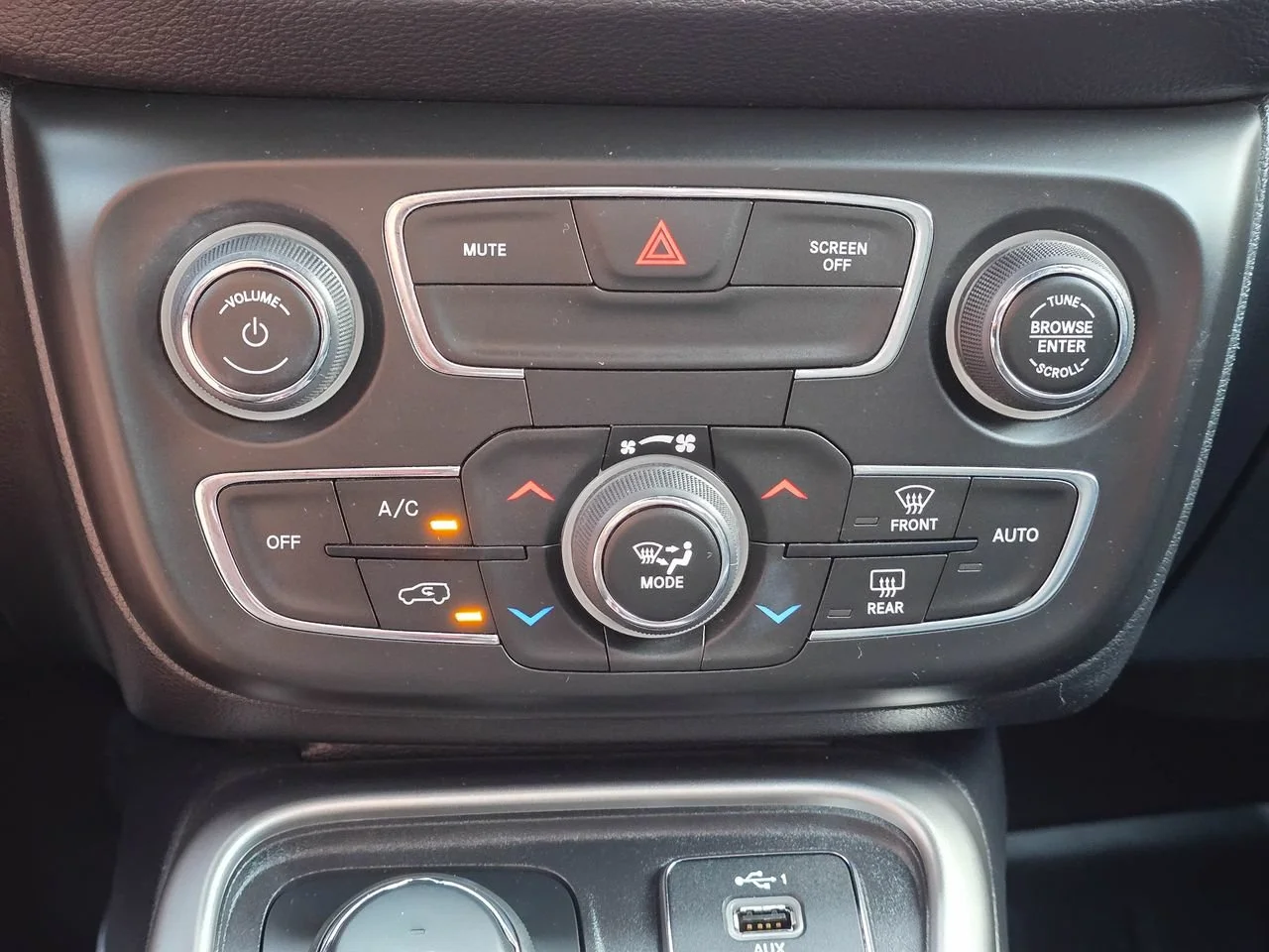 Used 2021 White Jeep 80th Special Edition image 17