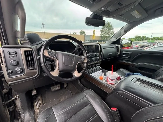 Used 2017 Black GMC Denali image 6