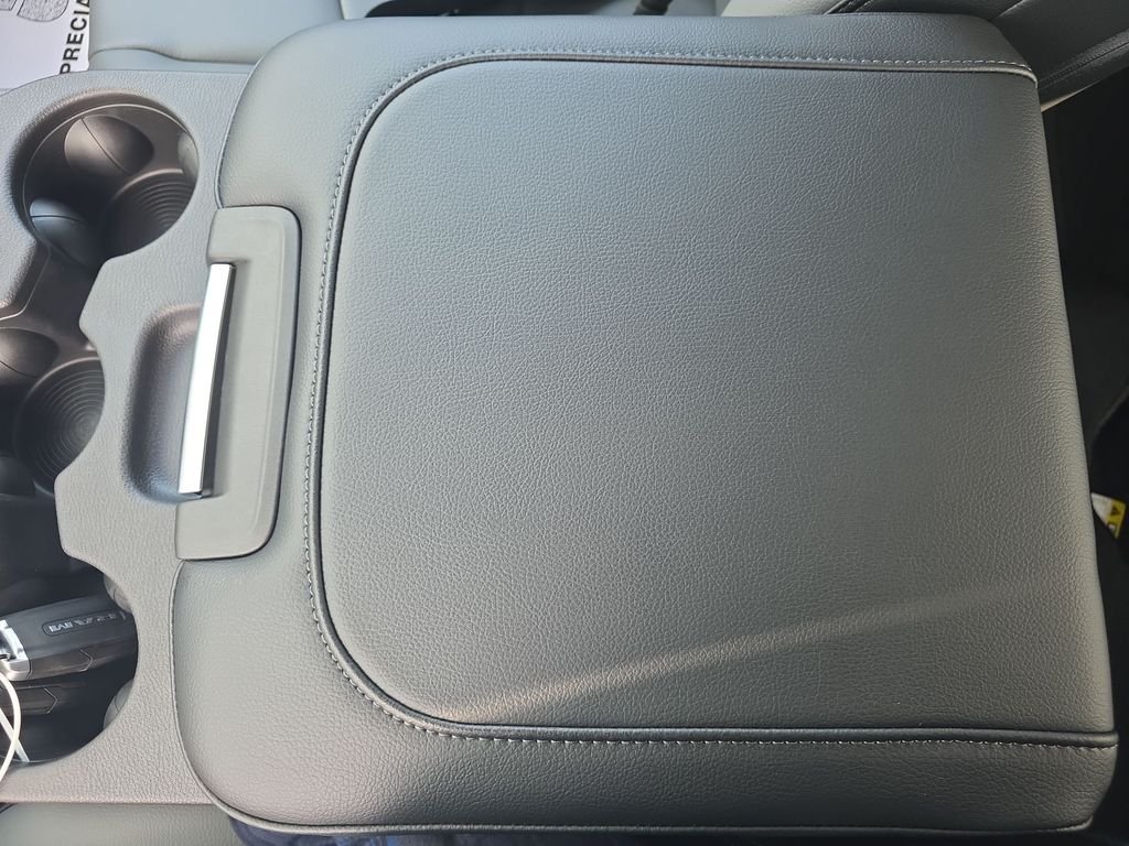 2026 RAM 3500 Tradesman - Photo 21