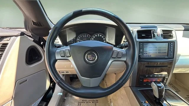 Used 2006 Black Raven Cadillac VSER image 13