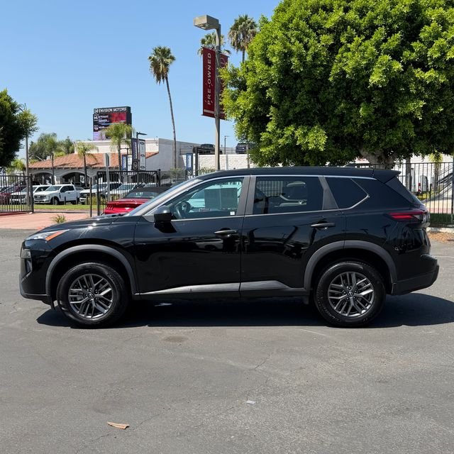 Used 2024 Black Nissan S image 4