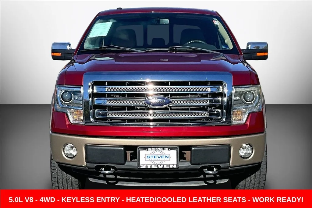 Used 2013  Ford Lariat image 2