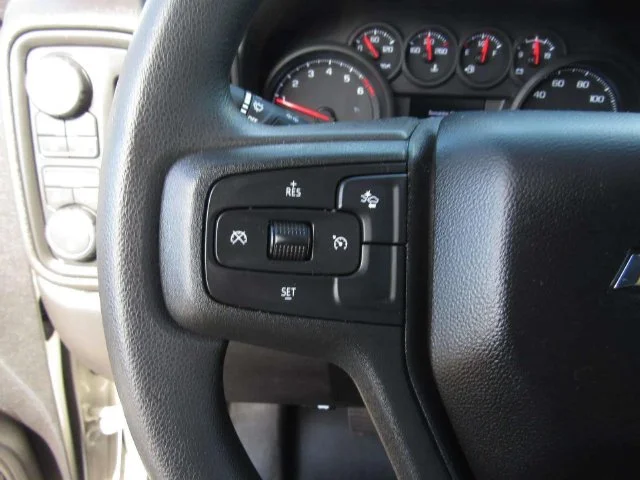 Used 2026 White Chevrolet Custom image 22