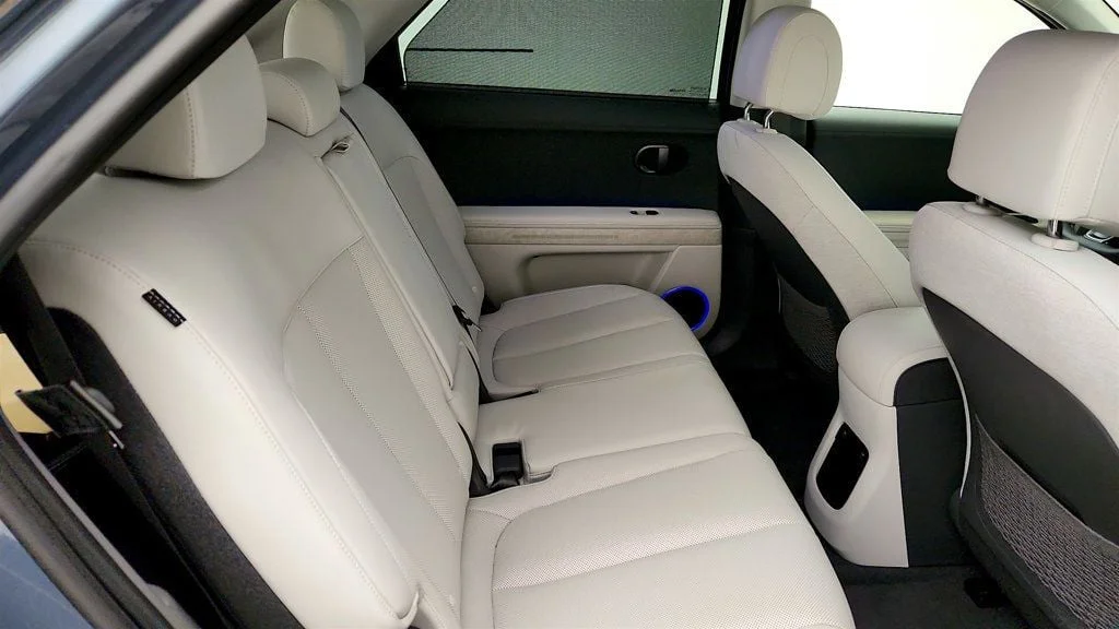 Used 2025 Digital Teal Hyundai Limited AWD image 21