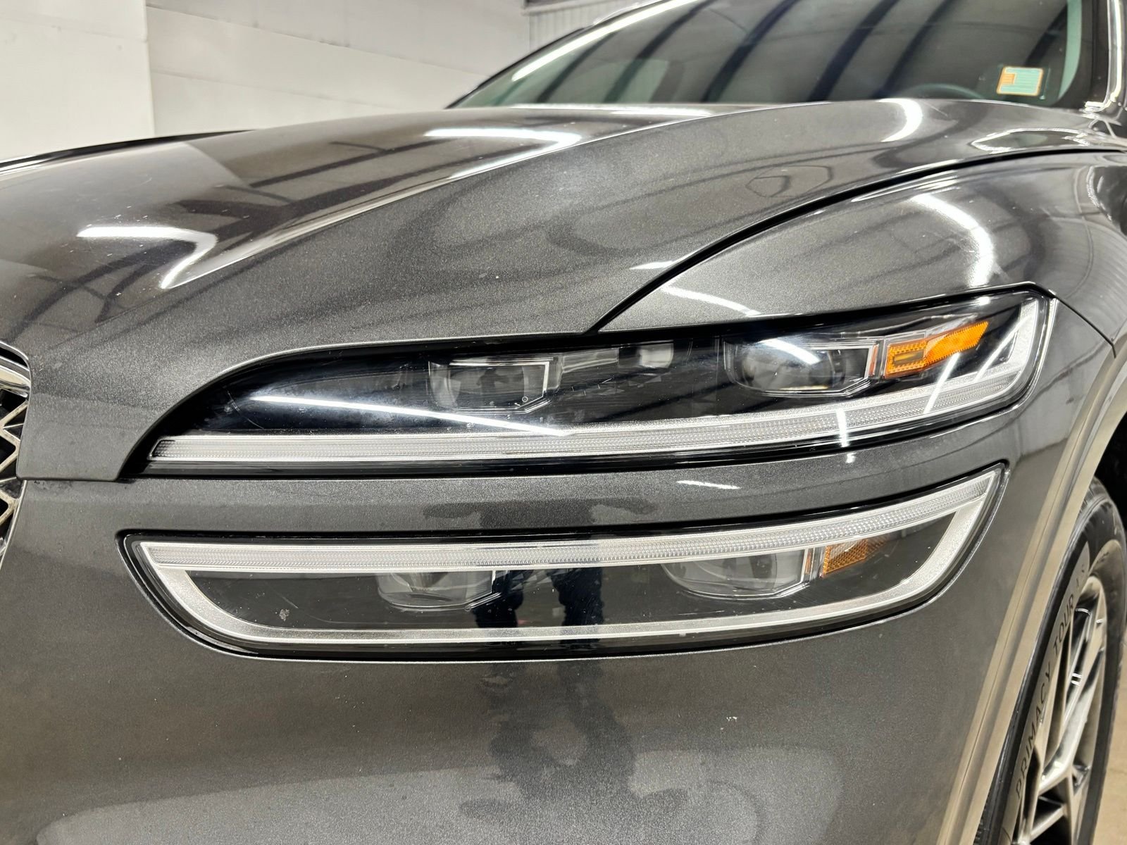 Used 2022 Gray Genesis 2.5T image 9
