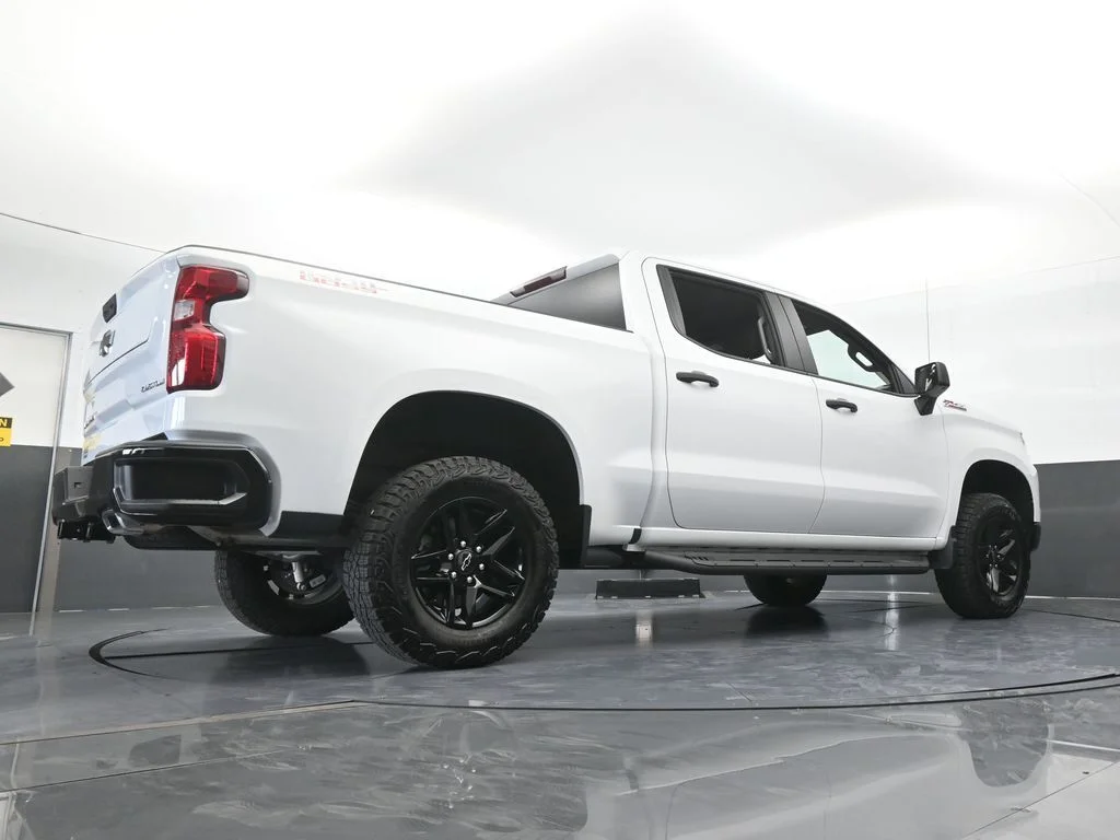 Used 2024 Summit White Chevrolet Custom Trail Boss image 64