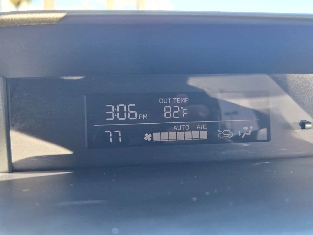 Used 2020 Khaki Subaru Premium image 21