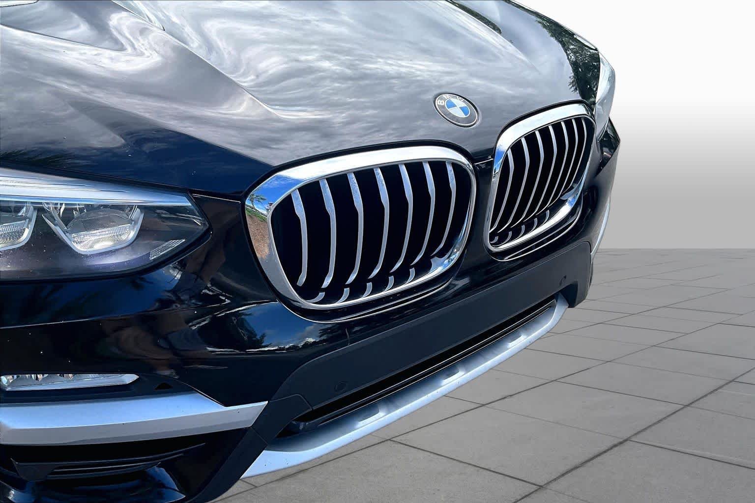 Used 2019 Jet Black BMW xDrive30i image 30