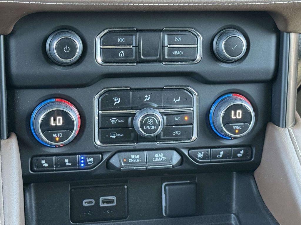 Used 2023 Black Chevrolet High Country image 6