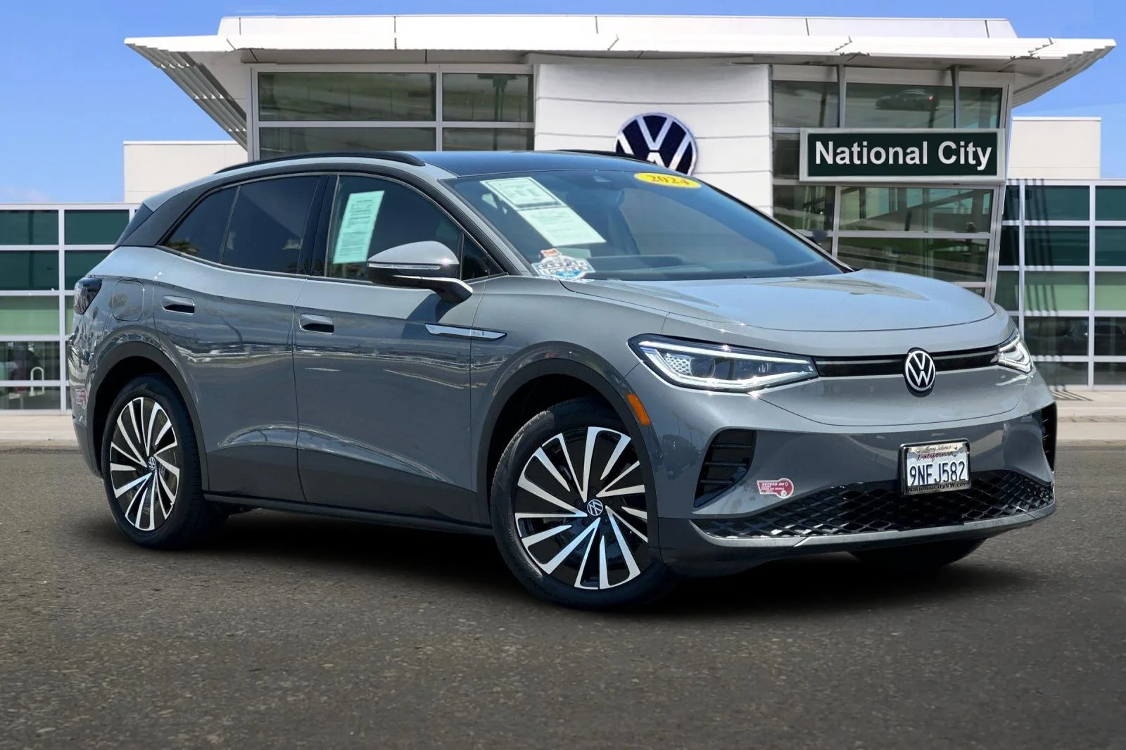 Used 2024 Volkswagen ID.4 S with VIN 1V25MPE89RC009677 for sale in National City, CA