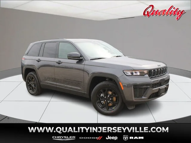 2026 Jeep Grand Cherokee Laredo Altitude