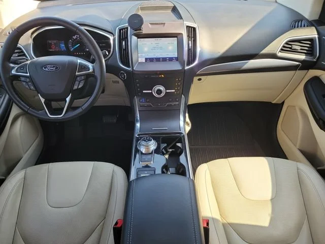 2020 Ford Edge Titanium - Photo 10