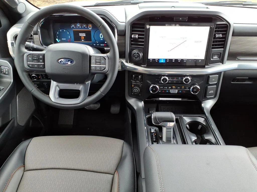 New 2026 Star White Metallic Tri-Coat Ford Lariat image 16