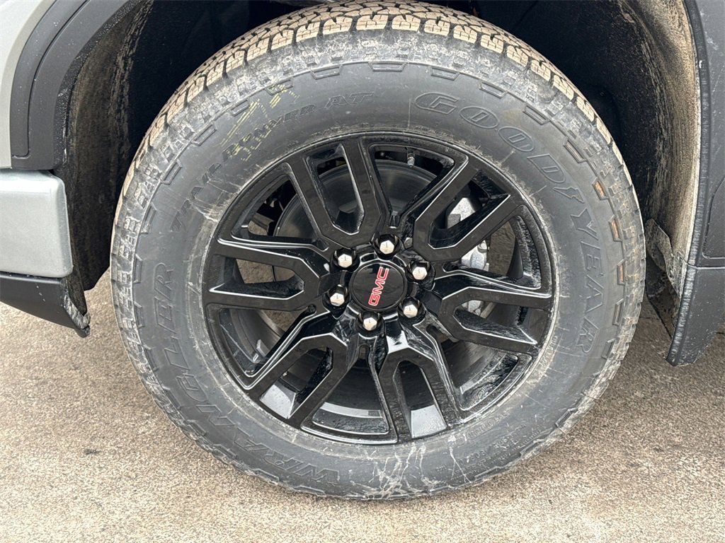 2026 GMC SIERRA - Image 9