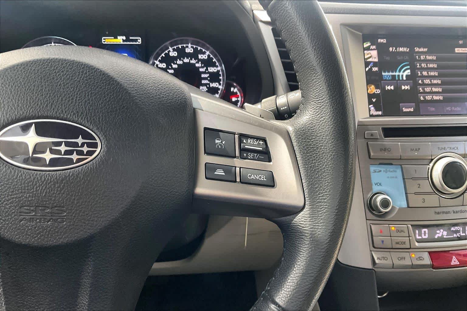 Used 2014 Twilight Blue Metallic Subaru 2.5i Limited image 25