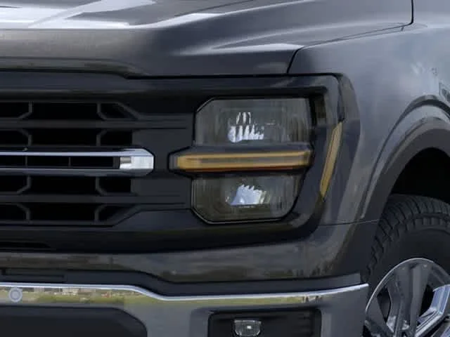 New 2026 Agate Black Metallic Ford XLT image 18