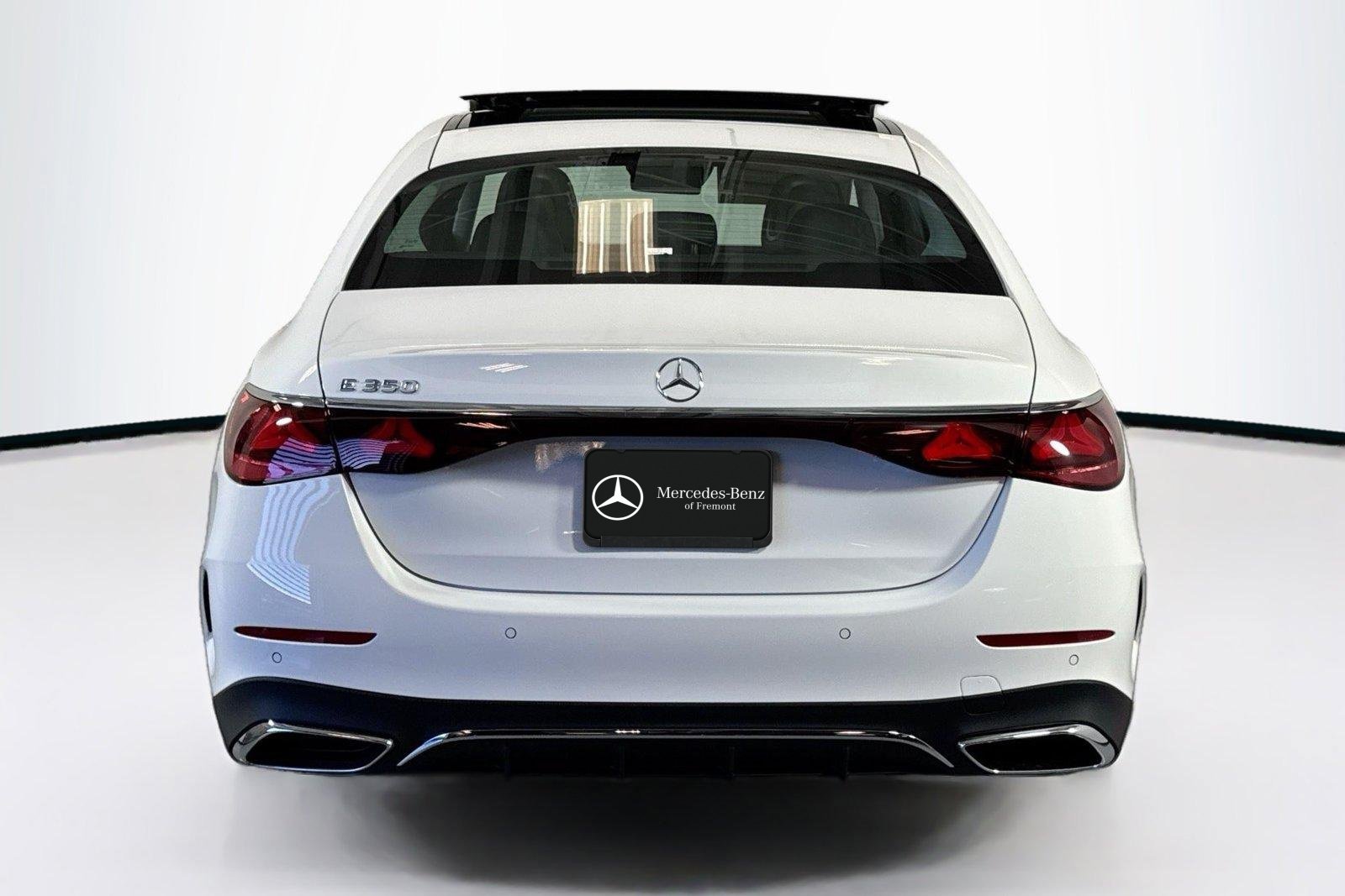 New 2026 Polar White Mercedes-Benz E 350 image 6
