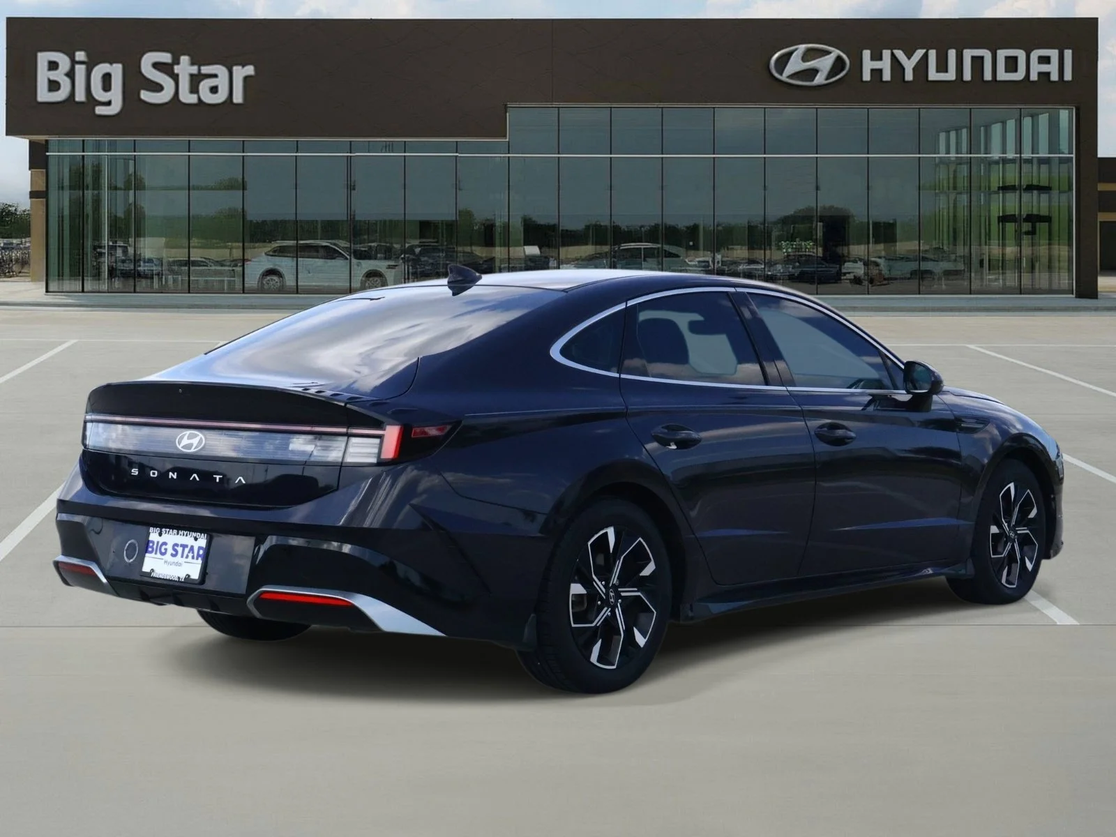 Used 2024 Carbon Blue Hyundai SEL image 4