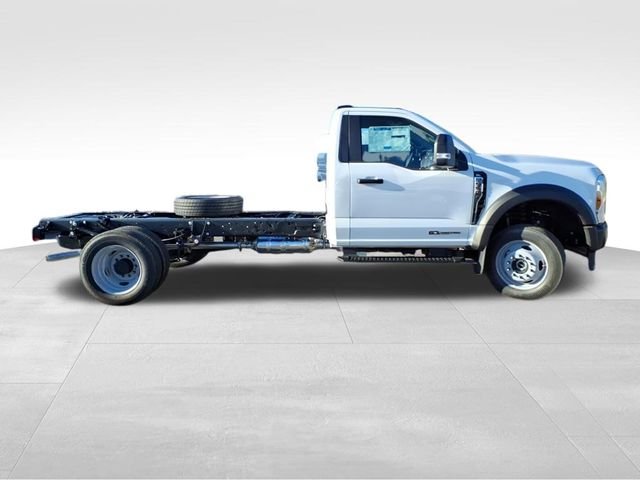 2026 Ford F-550 Super Duty Chassis Cab XL - Photo 13