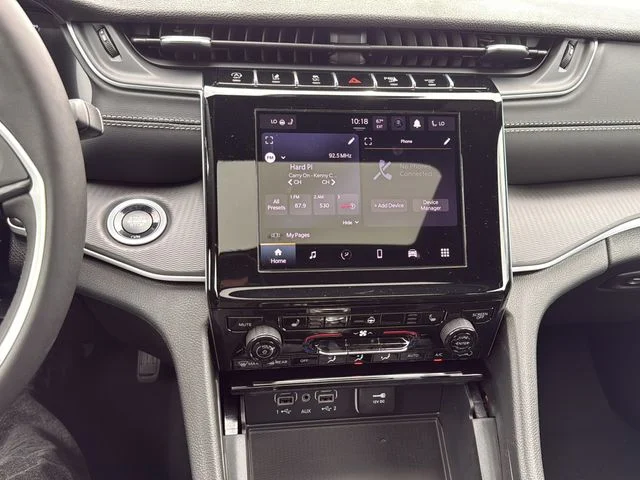 New 2026 Silver Zynith Exterior Paint Jeep Laredo image 22