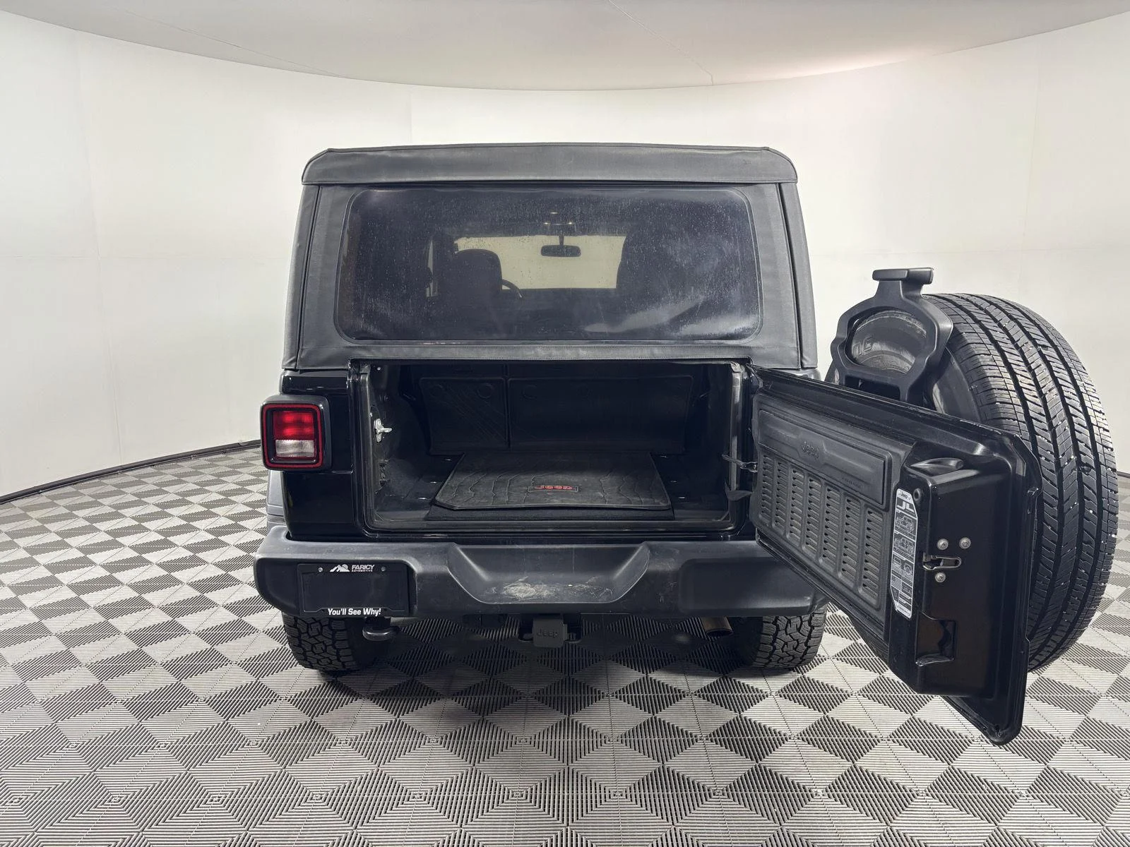 Used 2019 Black Clearcoat Jeep Sport Altitude image 5
