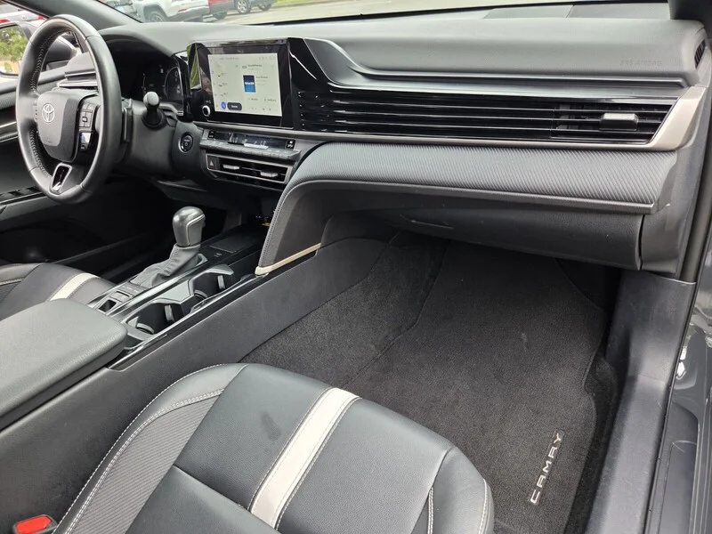 Used 2025 Underground TOYOTA SE image 17