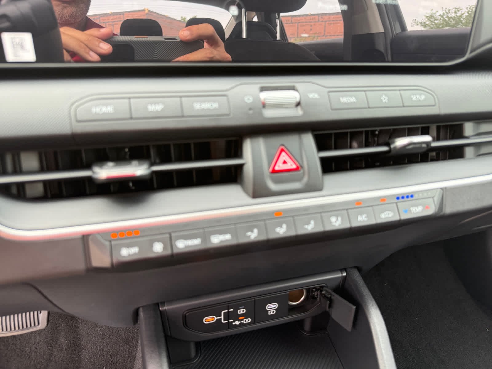 New 2026 Interstellar Gray Kia LX image 17