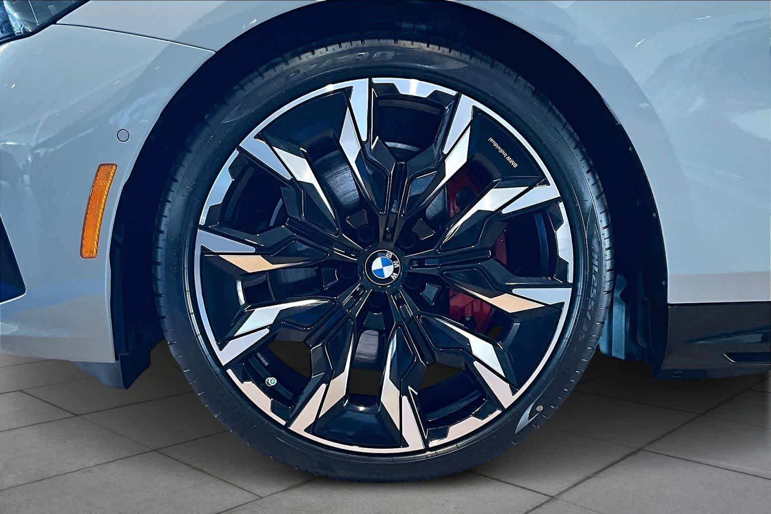2026 BMW i5 40 - Photo 11