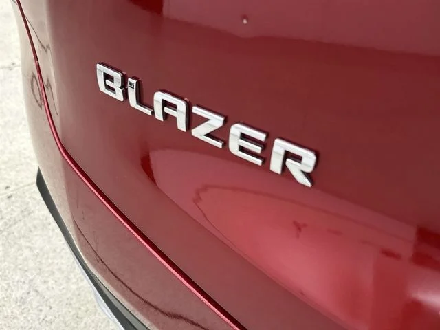 Used 2025 Red Chevrolet LT image 40