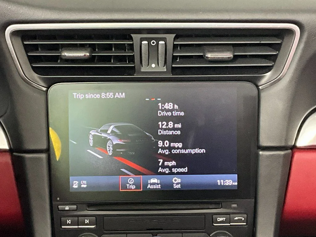 Used 2019 Black Porsche Targa 4 image 12