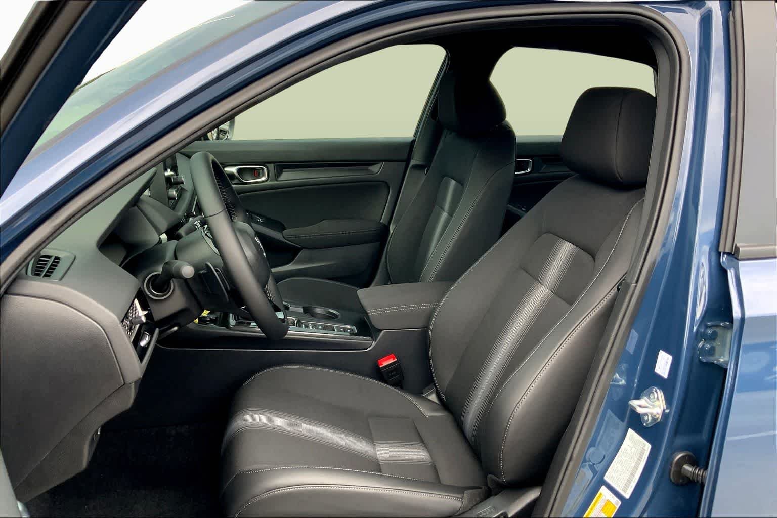 New 2026 Blue Lagoon Pearl Honda 2WD SPORT image 9