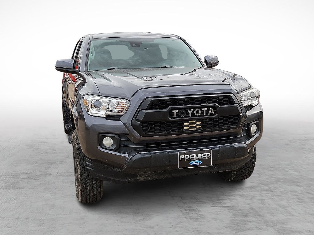 Used 2022 Magnetic Gray Metallic Toyota SR5 image 2