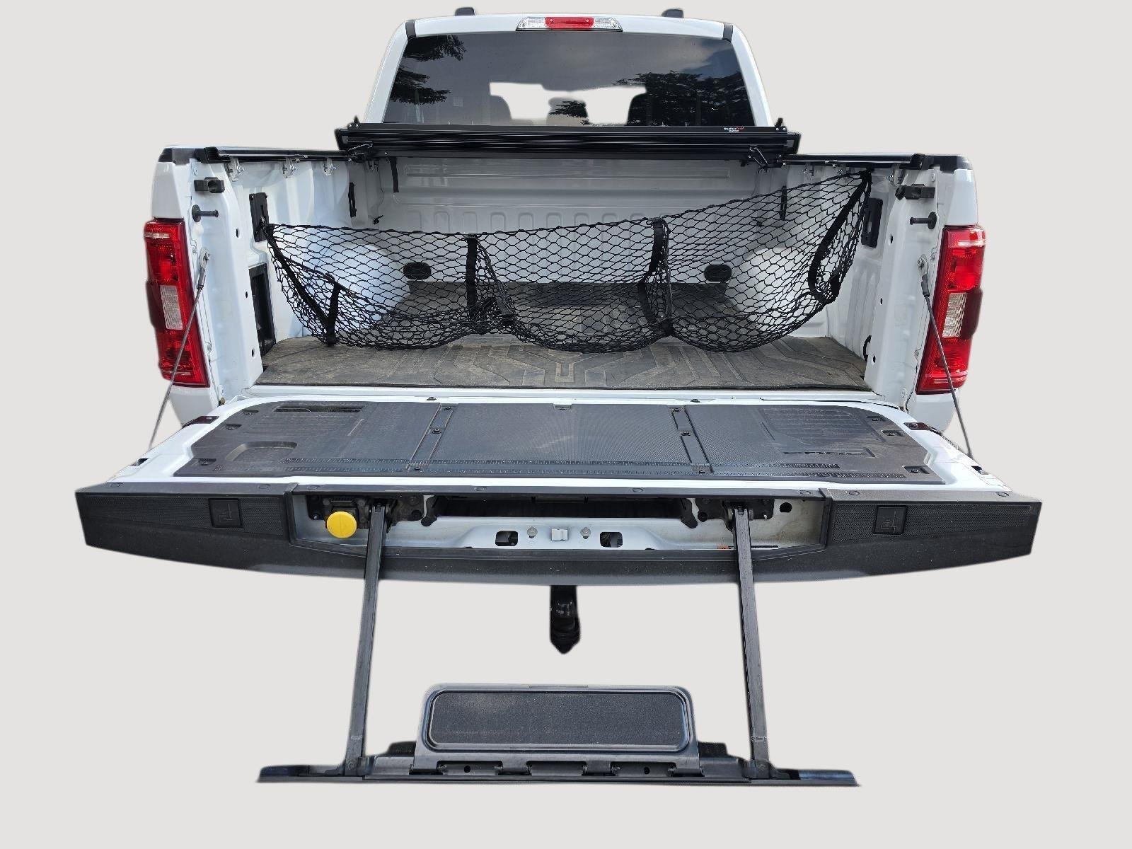 Used 2023 Oxford White Ford XLT image 16