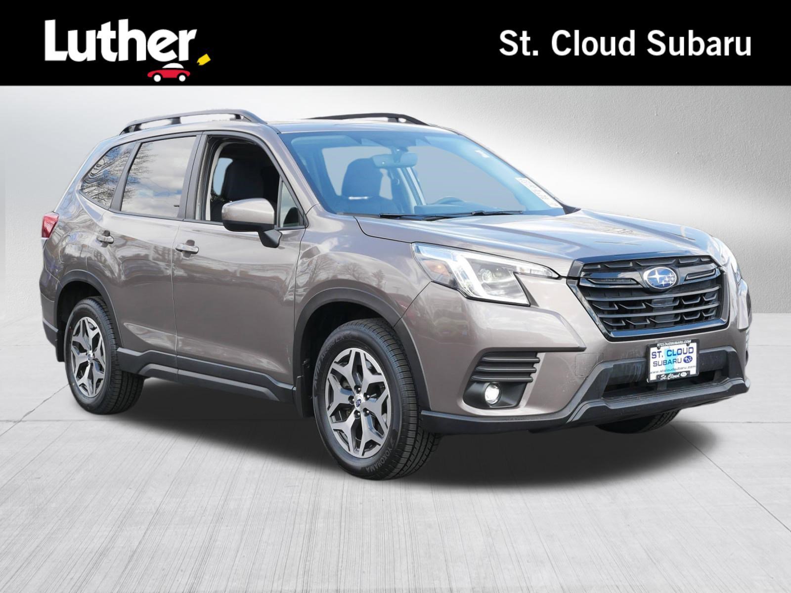 2024 Subaru Forester Premium's photo