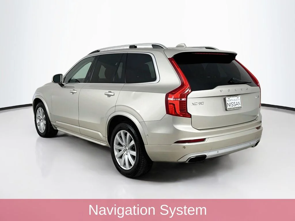 Used 2016  Volvo T6 Momentum image 5