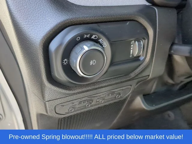 Used 2024 Silver Jeep Sport S image 23
