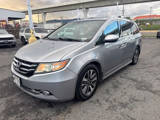 Used 2016 Silver Honda Touring Elite image 1