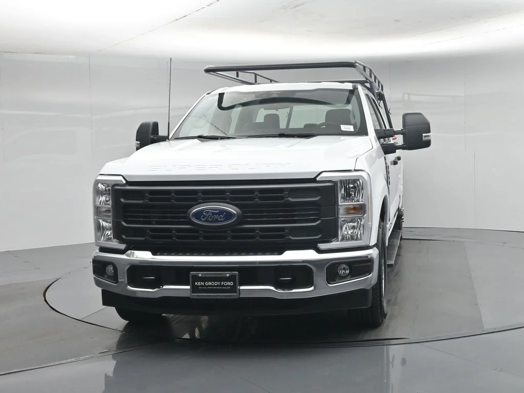 2026 Ford F-350 Super Duty XL - Photo 29