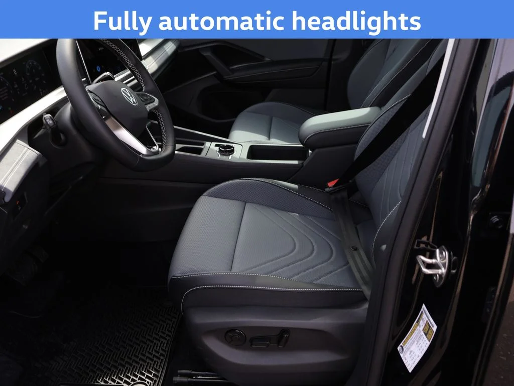 New 2026 Black Volkswagen 2.0T SE image 10
