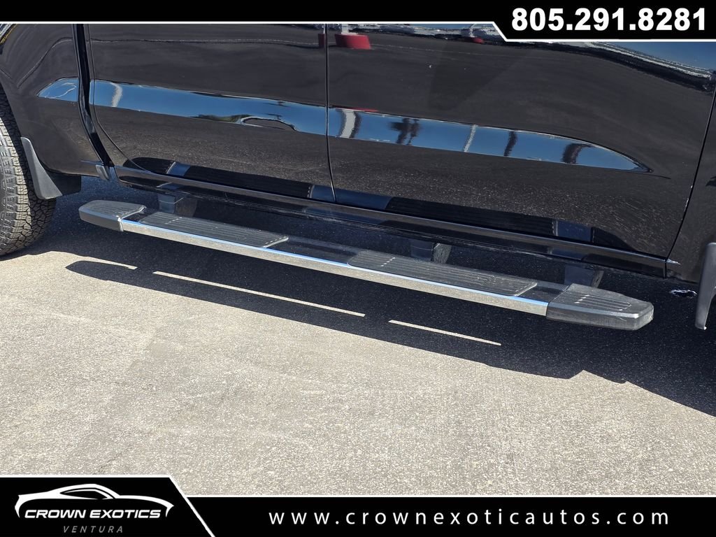 Used 2022 Black Chevrolet LT image 10