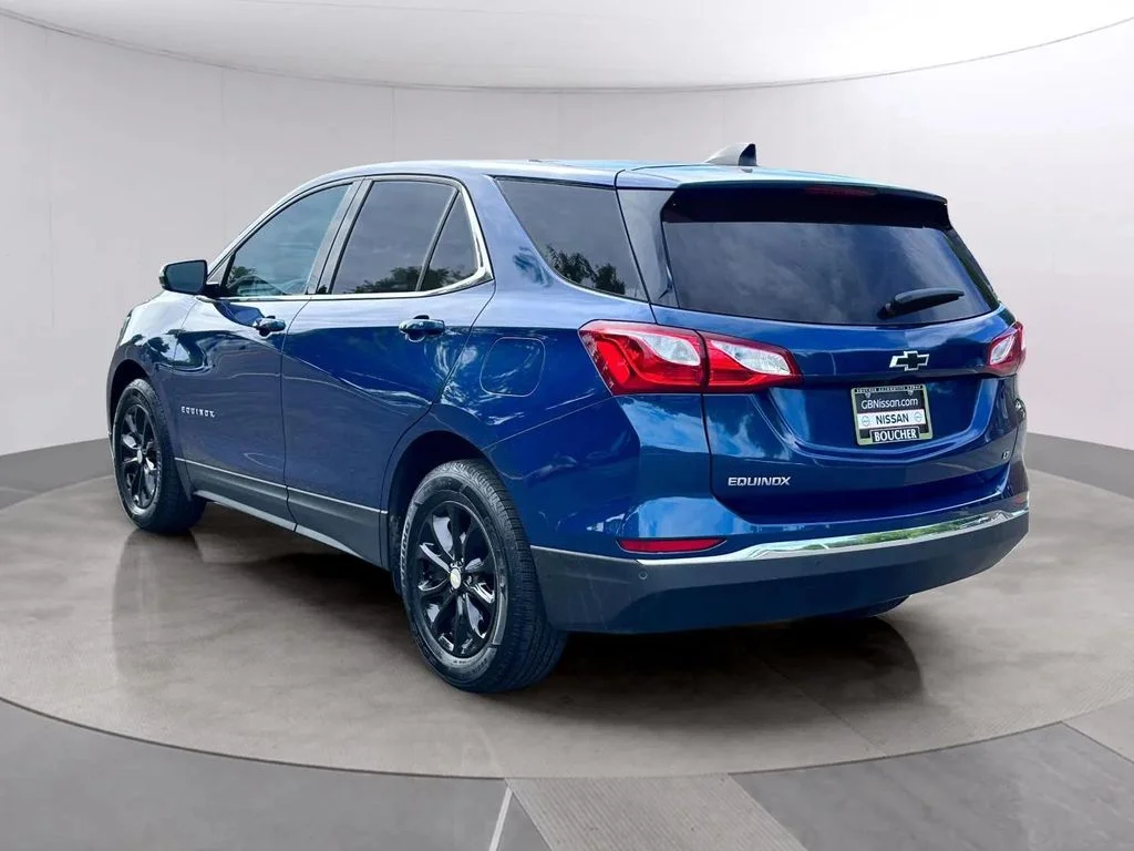 Used 2019 Pacific Blue Metallic Chevrolet LT image 5