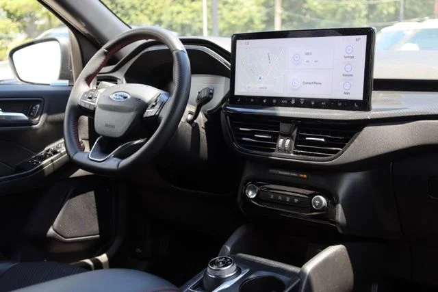 Used 2023 Silver Ford ST-Line image 37