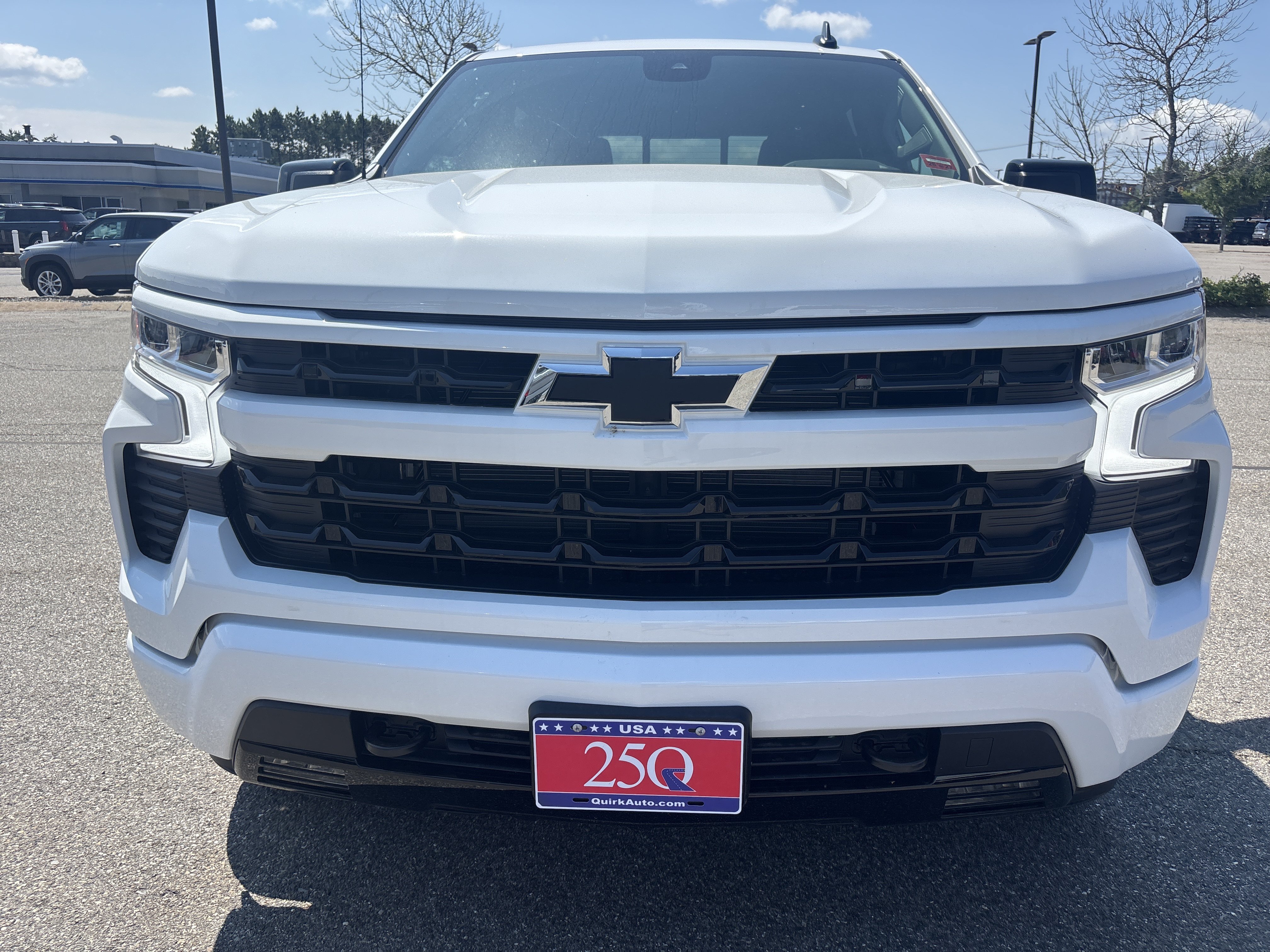 New 2026 Summit White Chevrolet RST image 5