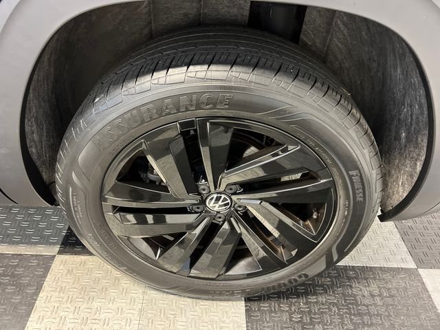 Certified Used 2023 Gray Volkswagen 3.6L V6 SE w/Technology image 16