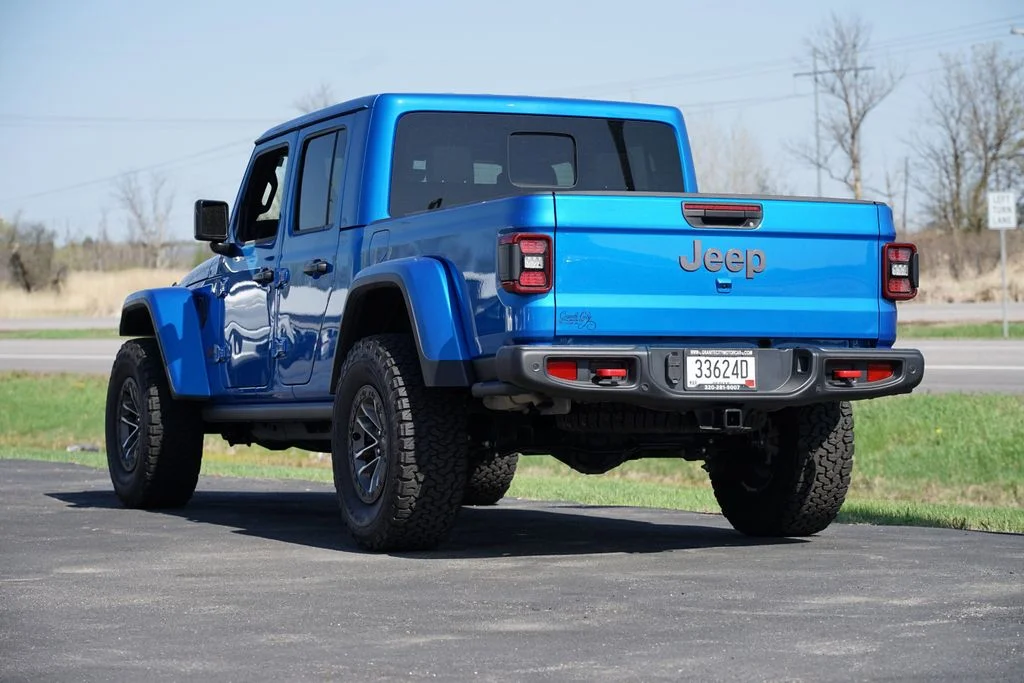 Used 2024 Blue Jeep Rubicon image 5
